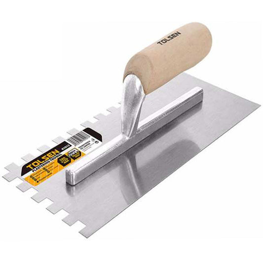 PLASTERING TROWEL WITH TEETH